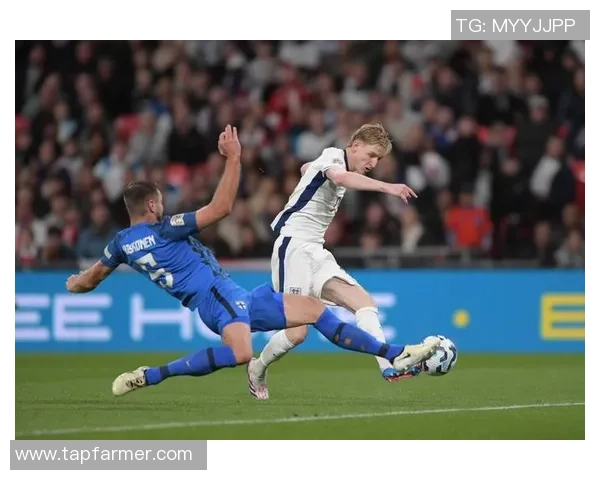 芬兰新一代足球明星崭露头角年轻球员领衔未来国家队发展